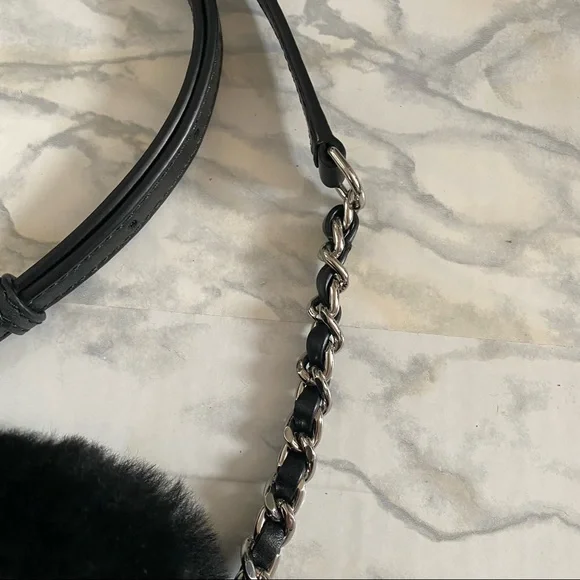 Michael Kors black fur crossbody bag! - Picture 4 of 8
